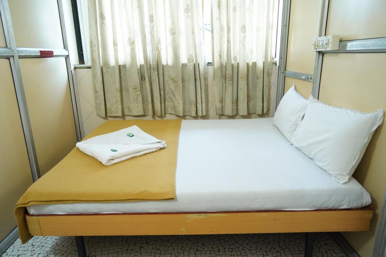 Sharda Residency Hotel มุมไบ ภายนอก รูปภาพ
